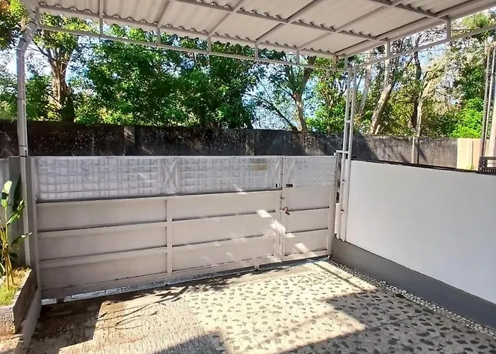 Rumah Lemon